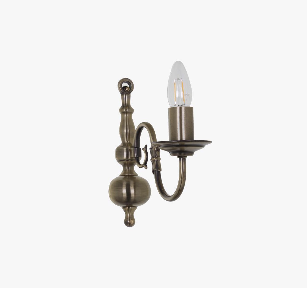 FLEMISH WALL LT-ANTIQUE BRASS