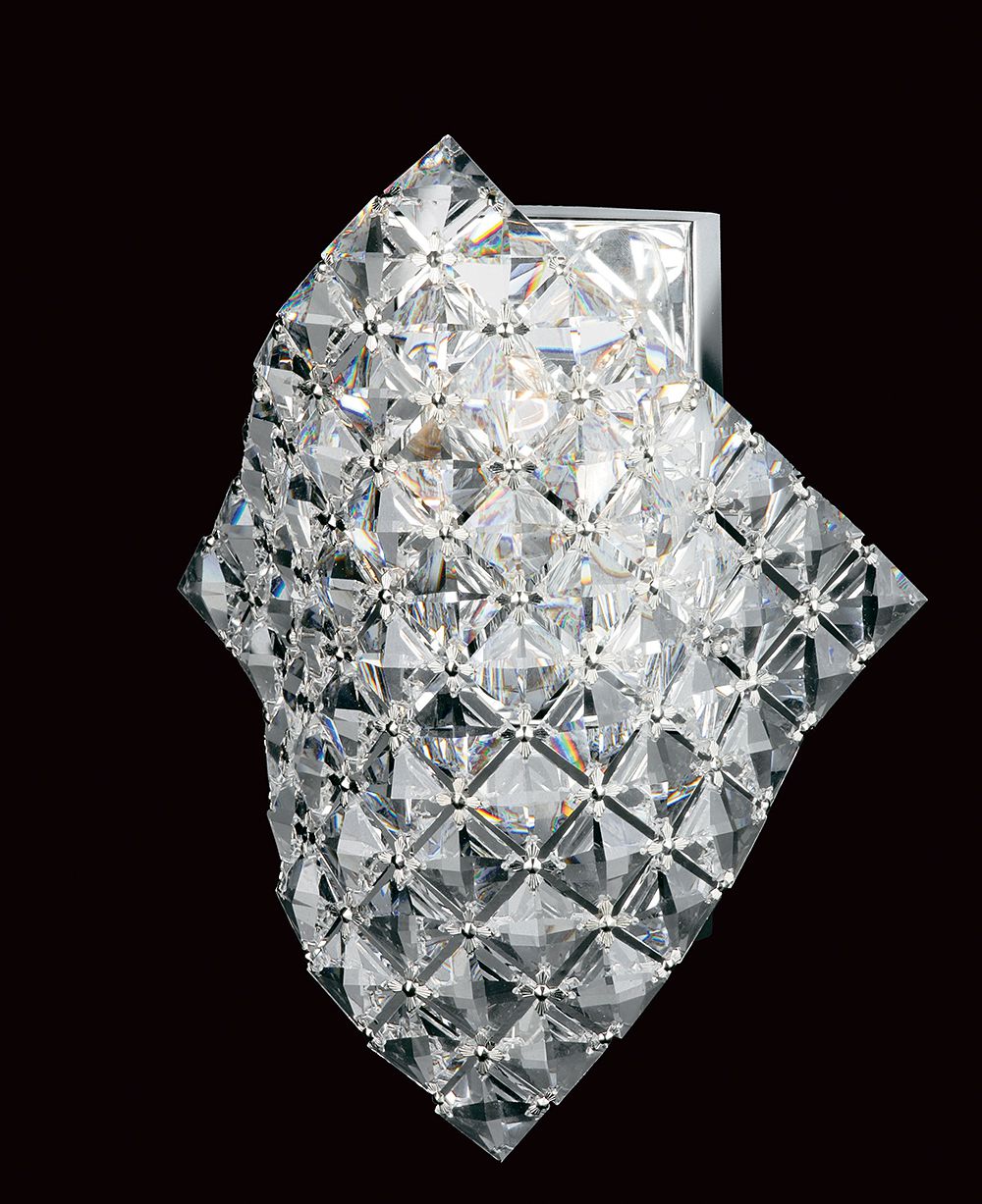 DIAMOND CUBE CRYS. WALL